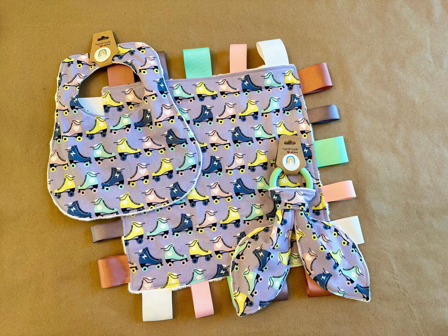 baby infant newborn babies baby gift baby shower gift baby boy baby girl baby shower gift ideas new mom mom-to-be expectant mom baby essentials baby must-haves bandana bib burp cloth sensory tag blanket blankie teether teething ring nursing feeding baby a