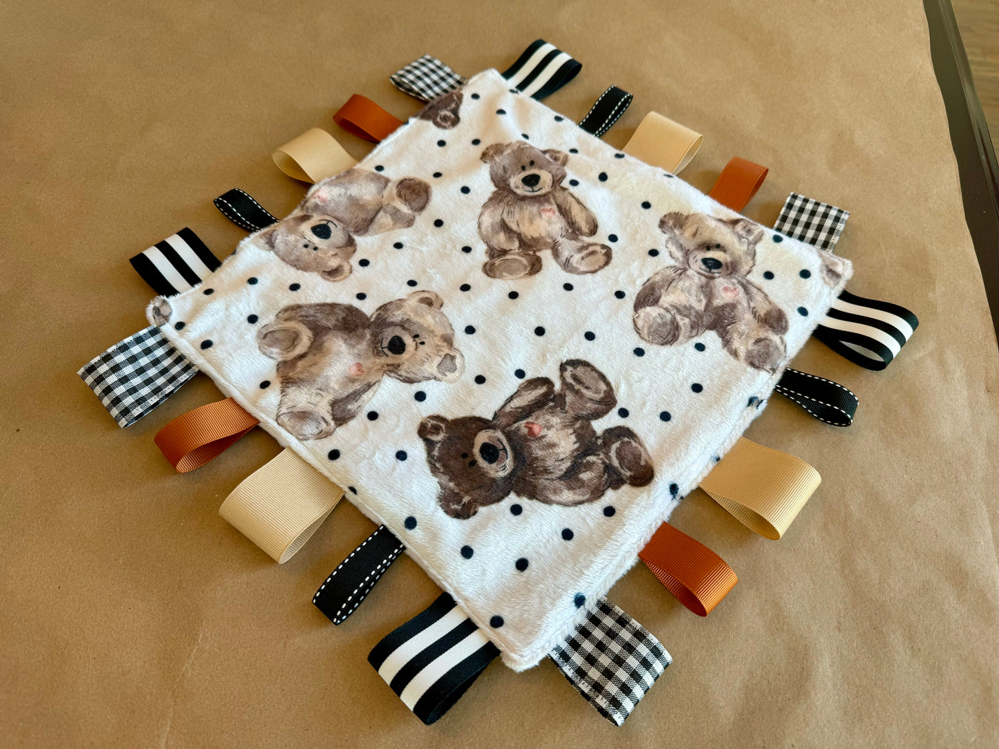 baby infant newborn babies baby gift baby shower gift baby boy baby girl baby shower gift ideas new mom mom-to-be expectant mom baby essentials baby must-haves bandana bib burp cloth sensory tag blanket blankie teether teething ring nursing feeding baby a