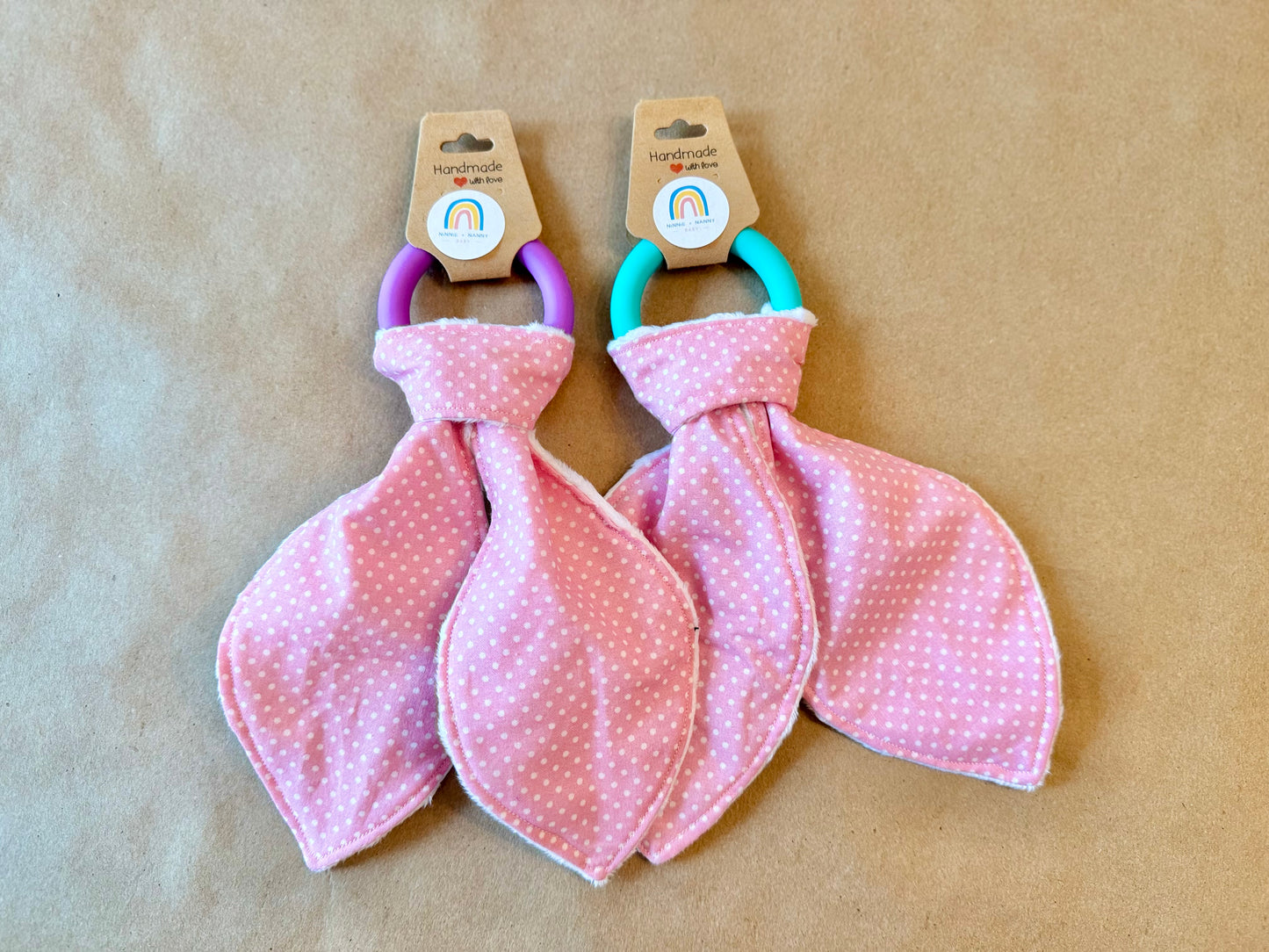 baby infant newborn babies baby gift baby shower gift baby boy baby girl baby shower gift ideas new mom mom-to-be expectant mom baby essentials baby must-haves bandana bib burp cloth sensory tag blanket blankie teether teething ring nursing feeding baby a