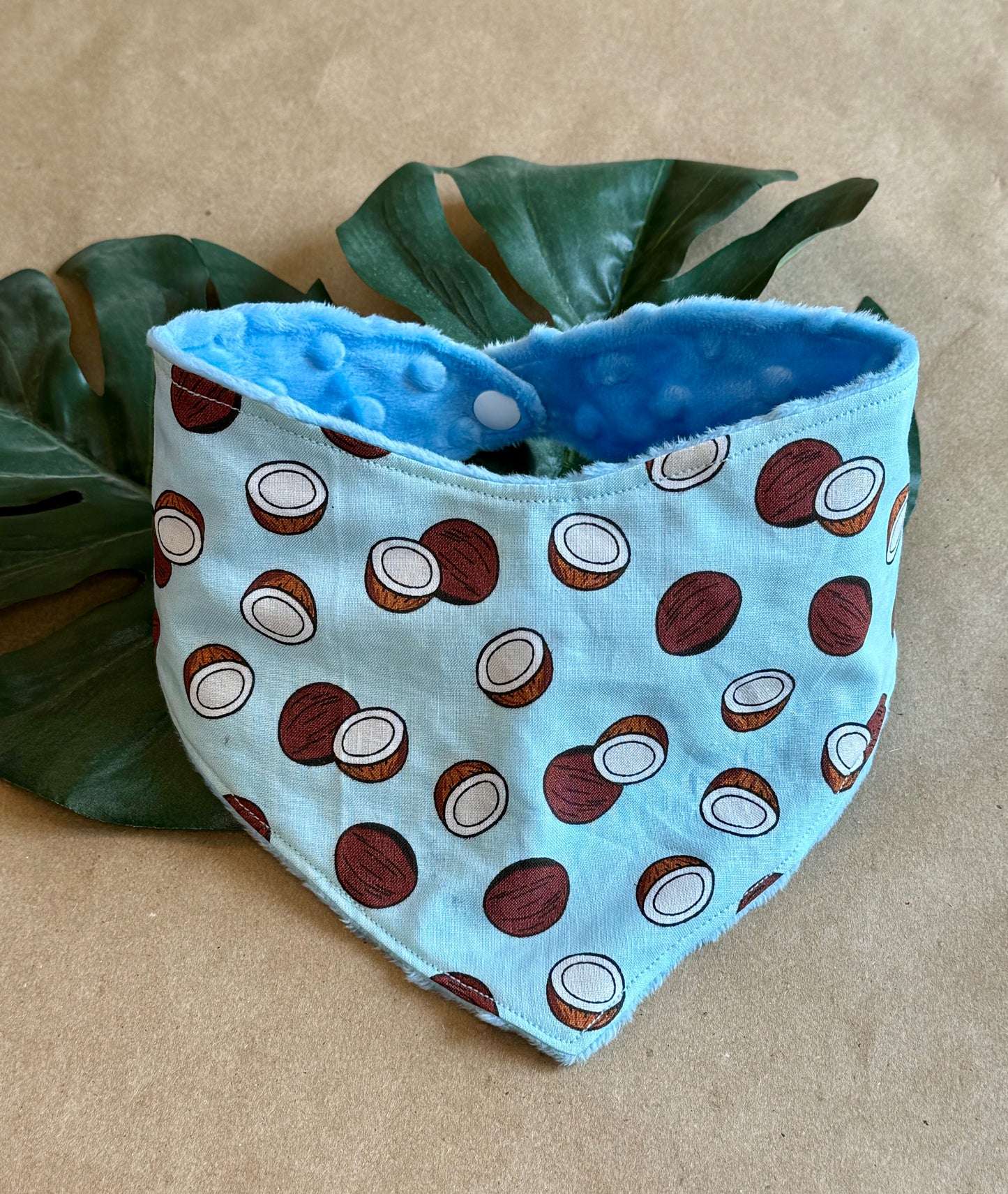 baby infant newborn babies baby gift baby shower gift baby boy baby girl baby shower gift ideas new mom mom-to-be expectant mom baby essentials baby must-haves bandana bib burp cloth sensory tag blanket blankie teether teething ring nursing feeding baby a
