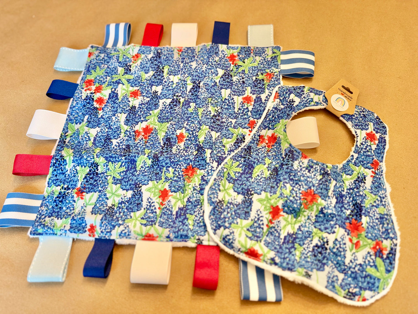 baby infant newborn babies baby gift baby shower gift baby boy baby girl baby shower gift ideas new mom mom-to-be expectant mom baby essentials baby must-haves bandana bib burp cloth sensory tag blanket blankie teether teething ring nursing feeding baby a