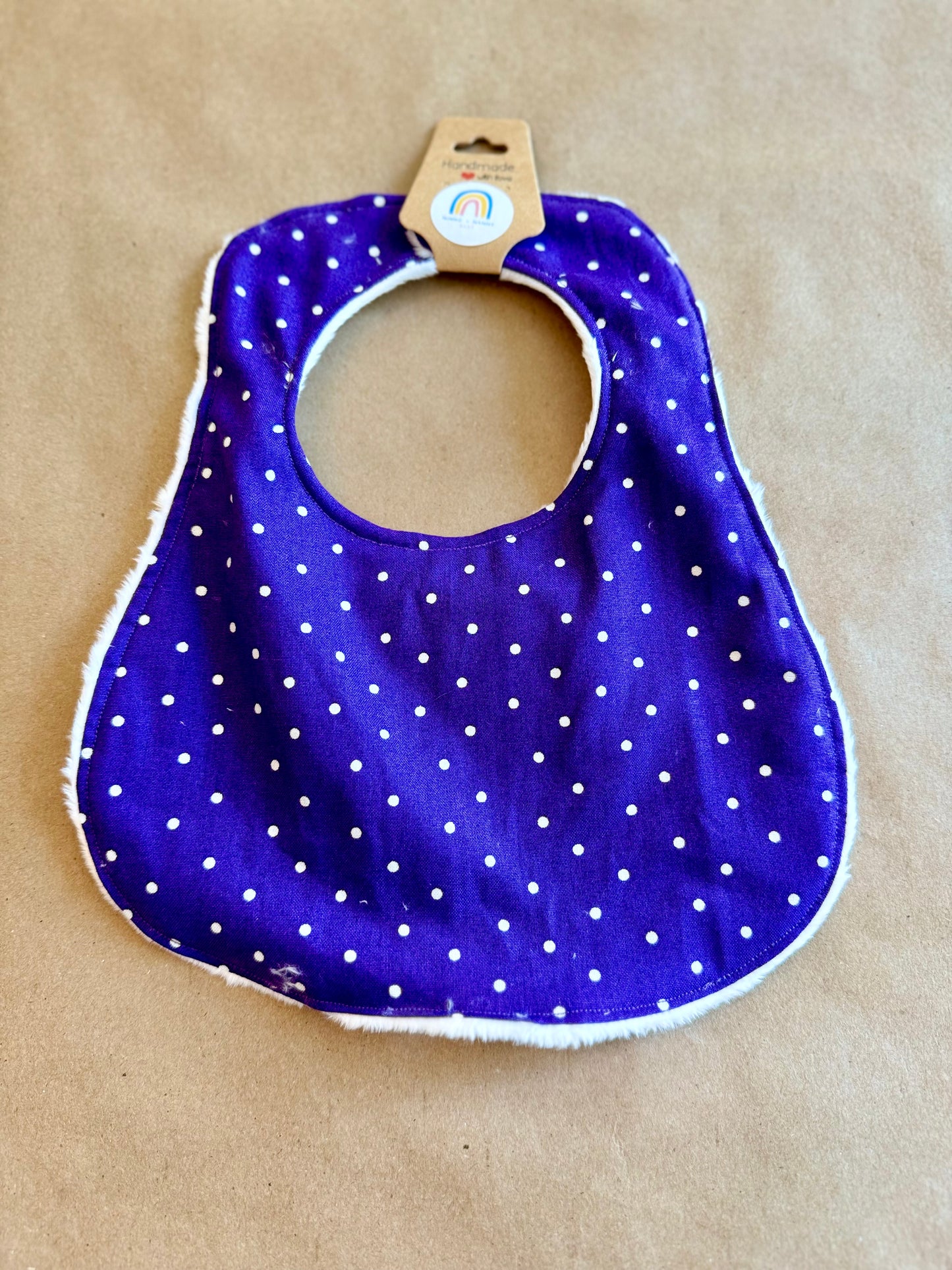 baby infant newborn babies baby gift baby shower gift baby boy baby girl baby shower gift ideas new mom mom-to-be expectant mom baby essentials baby must-haves bandana bib burp cloth sensory tag blanket blankie teether teething ring nursing feeding baby a