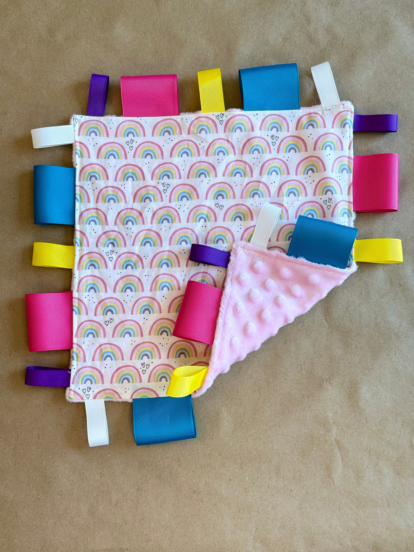 baby infant newborn babies baby gift baby shower gift baby boy baby girl baby shower gift ideas new mom mom-to-be expectant mom baby essentials baby must-haves bandana bib burp cloth sensory tag blanket blankie teether teething ring nursing feeding baby a