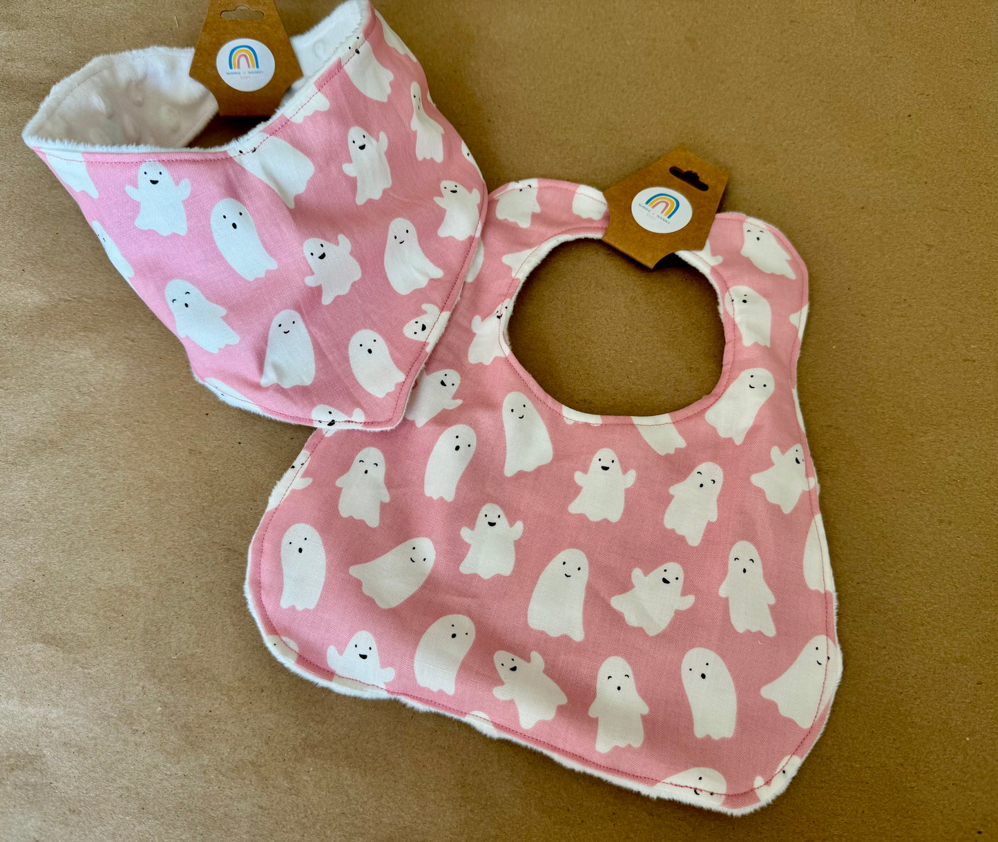 Hey Boo : Bib
