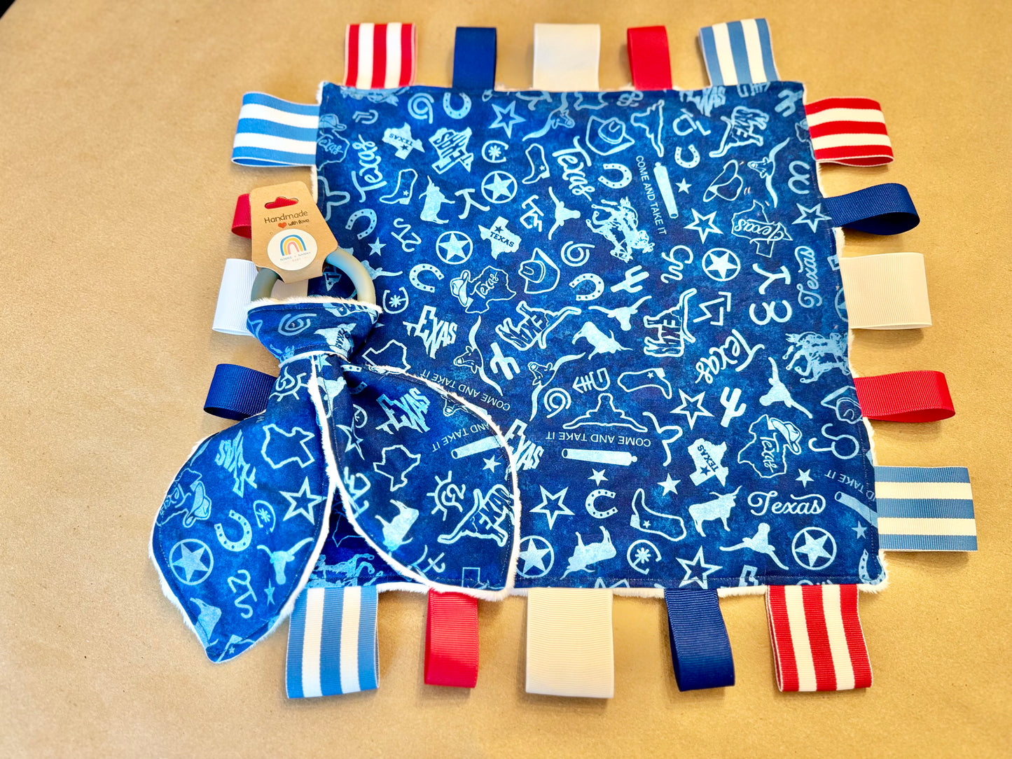 baby infant newborn babies baby gift baby shower gift baby boy baby girl baby shower gift ideas new mom mom-to-be expectant mom baby essentials baby must-haves bandana bib burp cloth sensory tag blanket blankie teether teething ring nursing feeding baby a