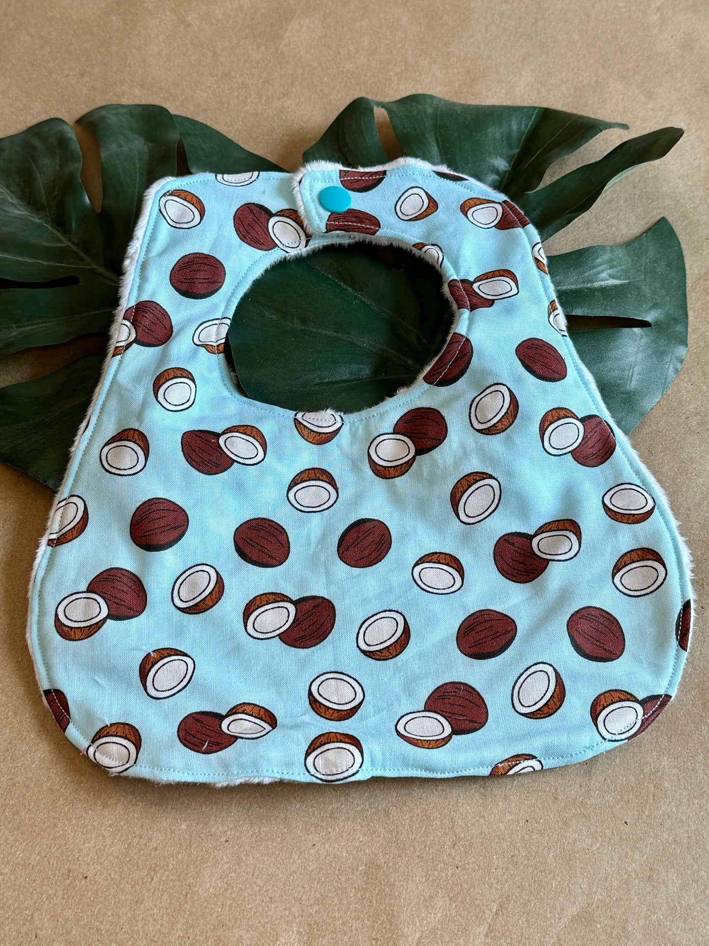 baby infant newborn babies baby gift baby shower gift baby boy baby girl baby shower gift ideas new mom mom-to-be expectant mom baby essentials baby must-haves bandana bib burp cloth sensory tag blanket blankie teether teething ring nursing feeding baby a