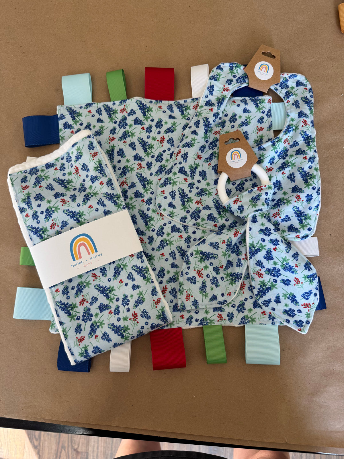 Bluebonnet Belle : Burp Cloth