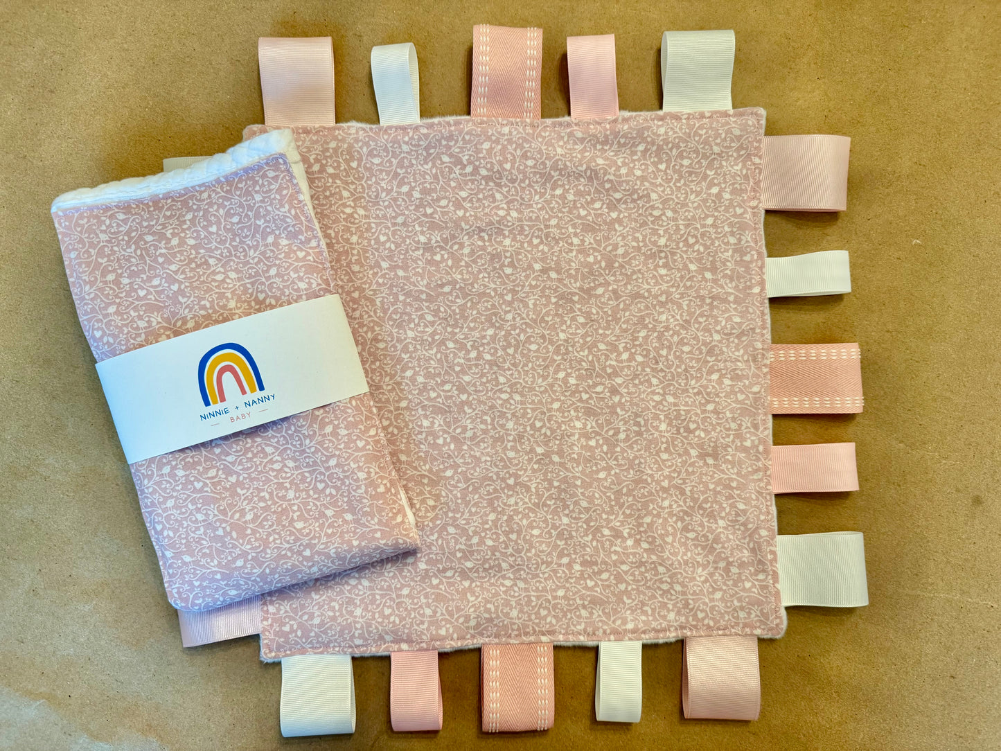Little Lovebirds : Burp Cloth