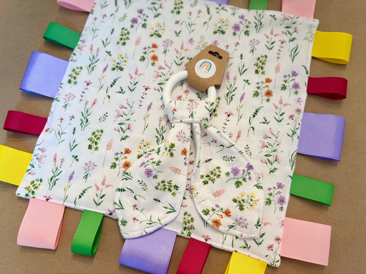 Texas in Bloom : Tag Blanket