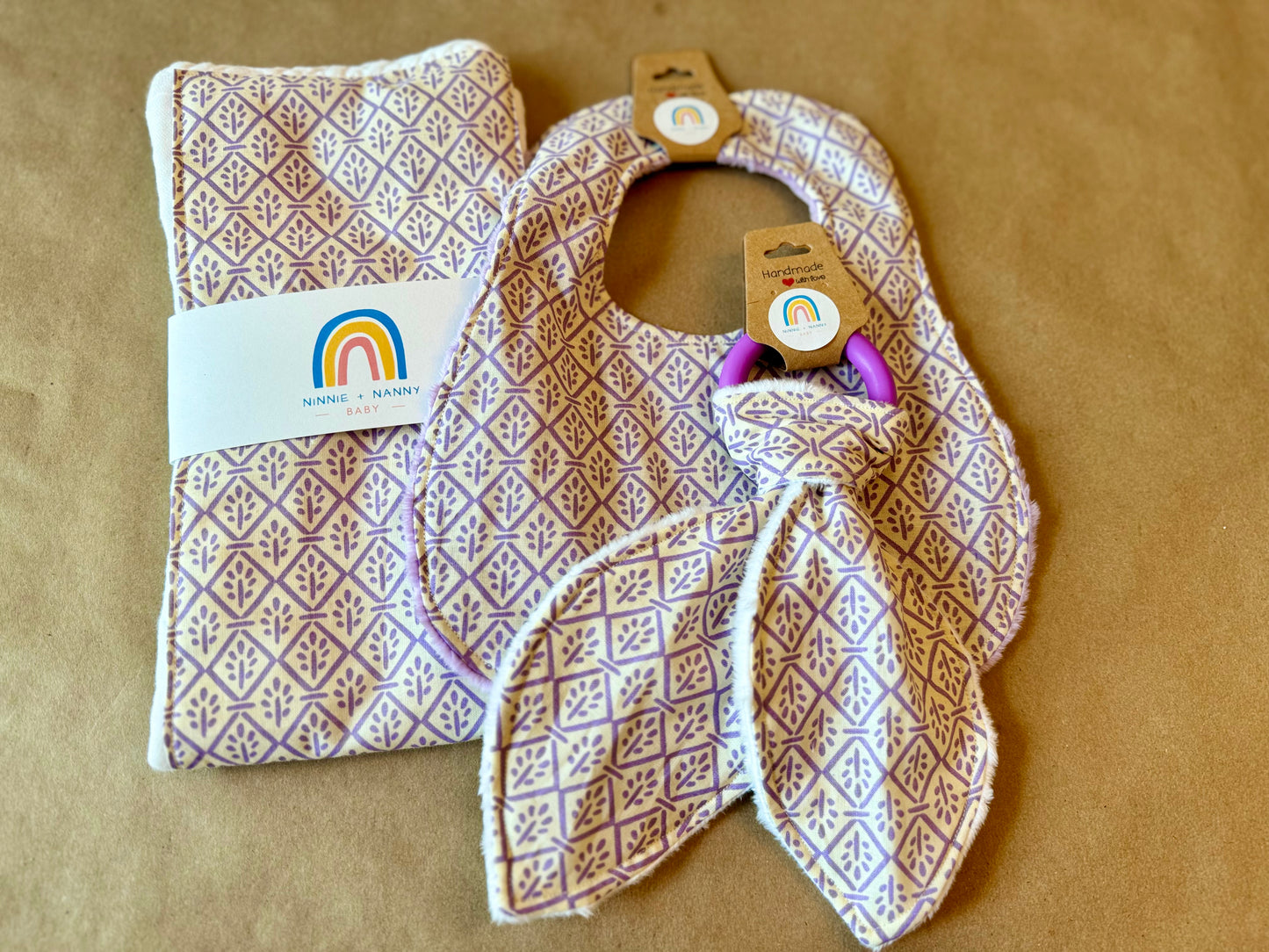 baby infant newborn babies baby gift baby shower gift baby boy baby girl baby shower gift ideas new mom mom-to-be expectant mom baby essentials baby must-haves bandana bib burp cloth sensory tag blanket blankie teether teething ring nursing feeding baby a