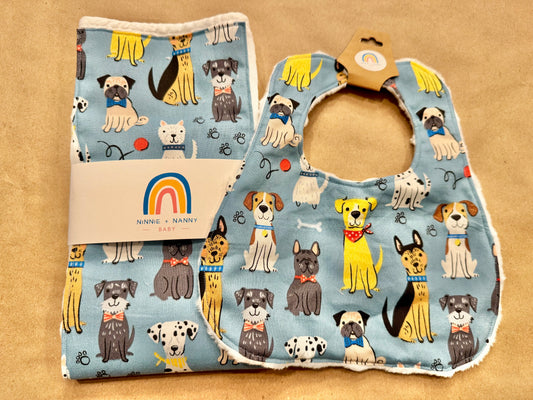 Puppy Love : Bib