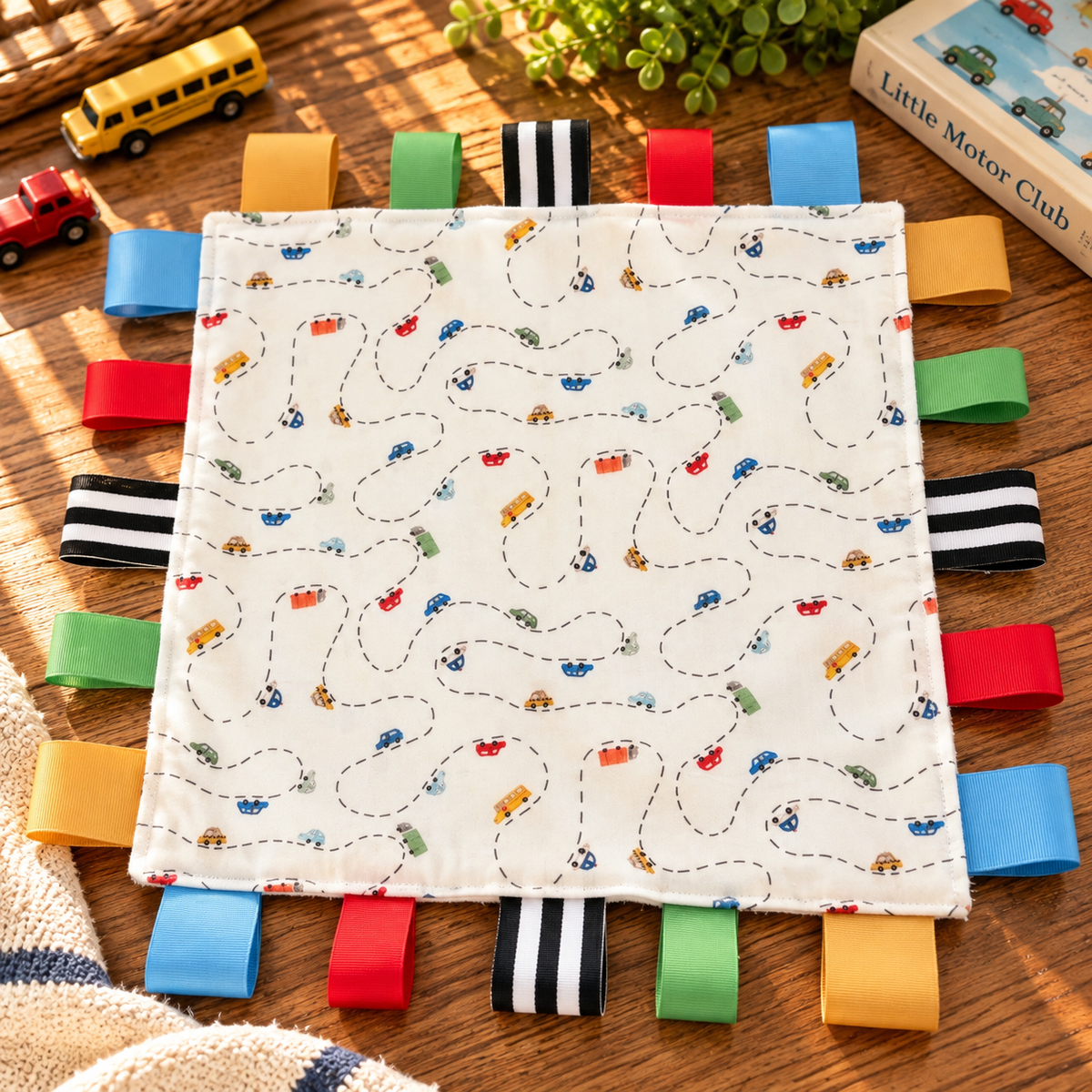 Little Motor Club : Tag Blanket