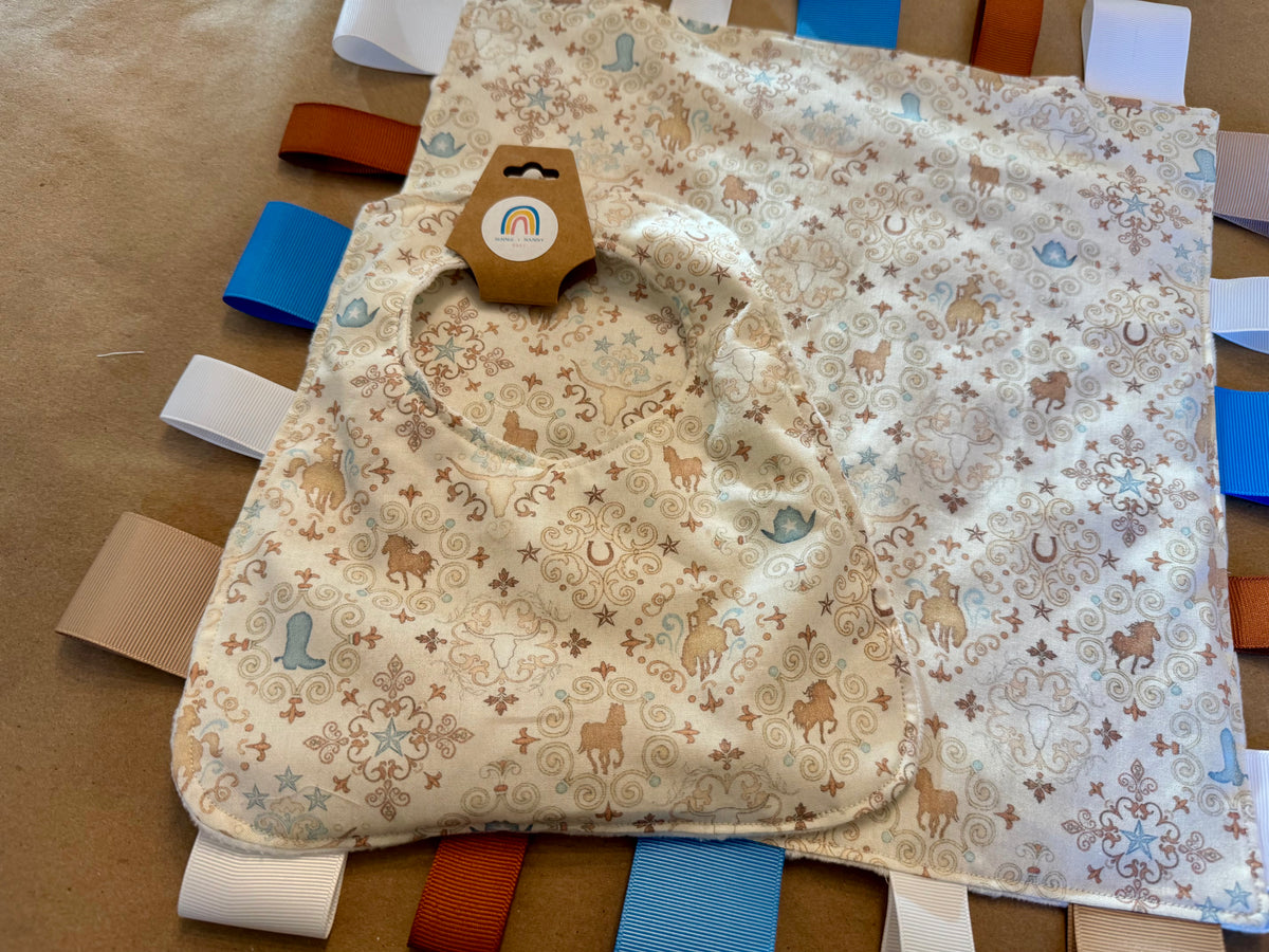 Little Cowboy : Bib