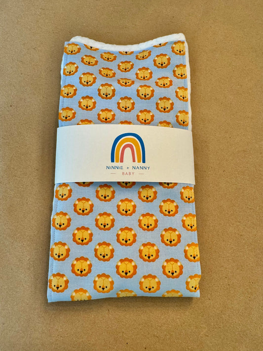 Daniel in the Lions Den : Burp Cloth