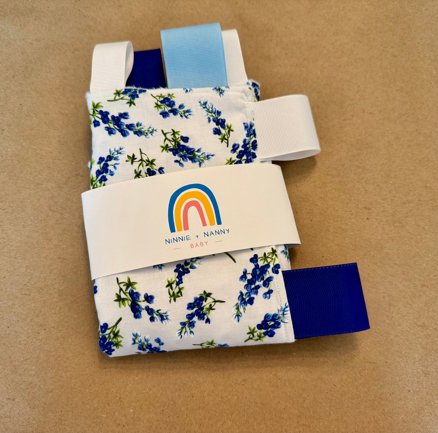 Bluebonnets on White : Tag Blanket