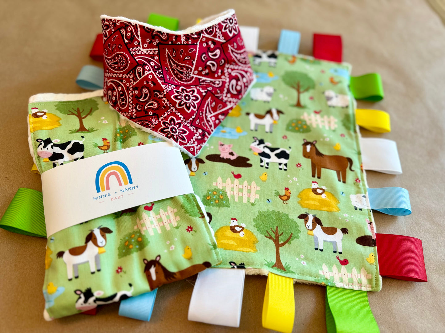 Farm Animals : Burp Cloth