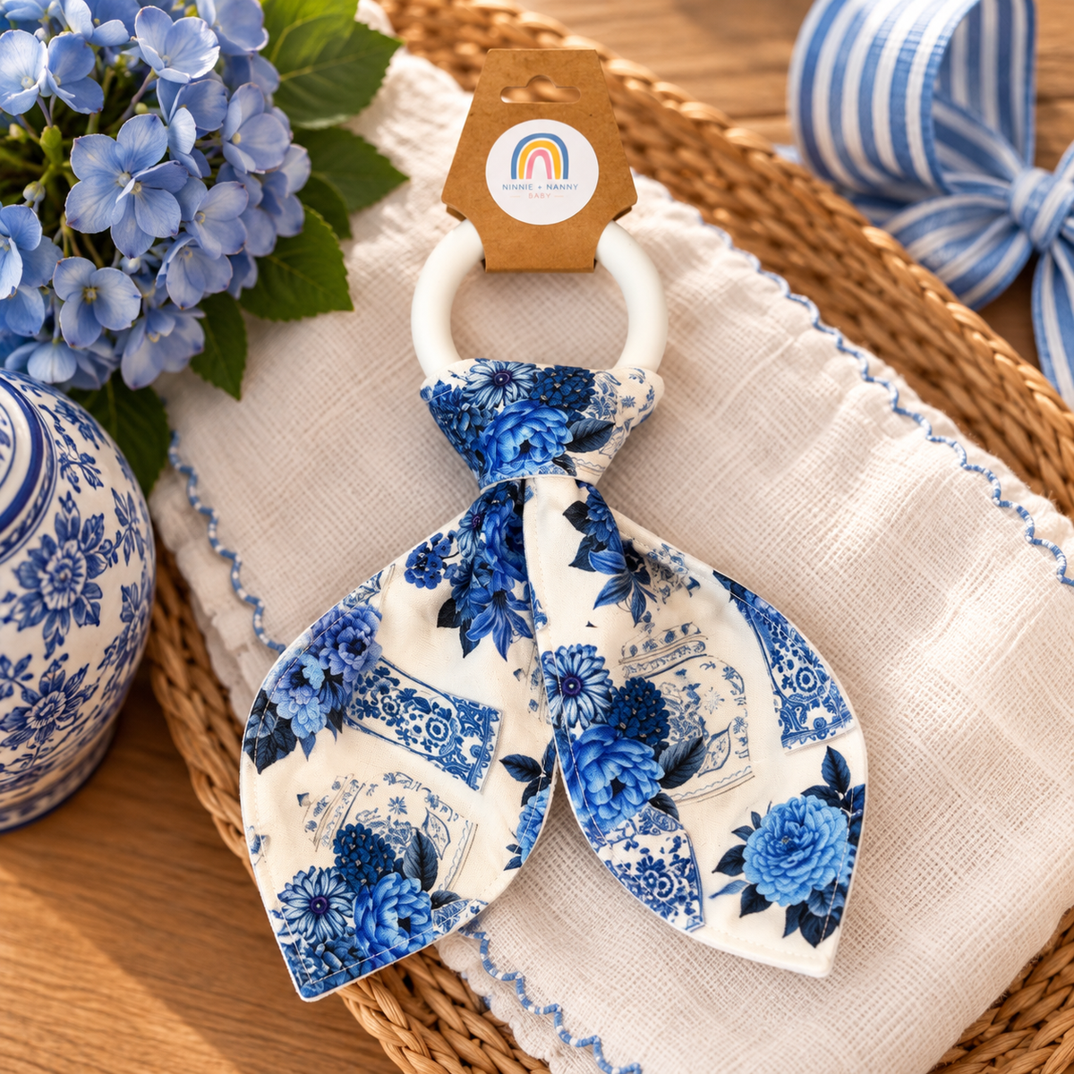 Bundle of Love - Porcelain Garden - White