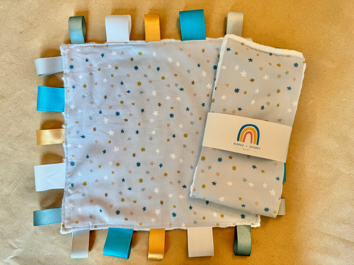 Oh My Stars : Burp Cloth