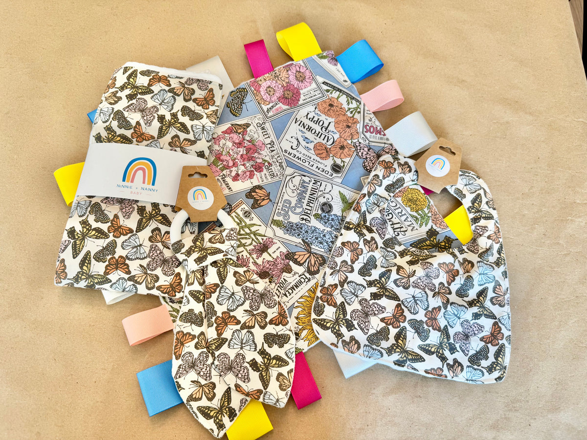 Wildflower Seed Packet Baby Collection : Tag Blanket