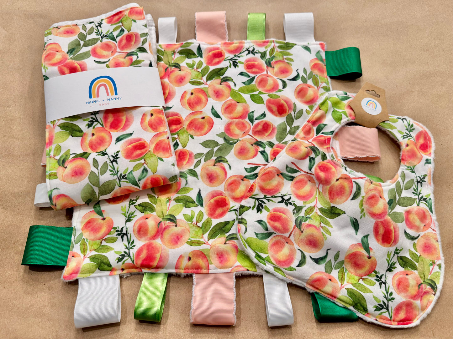 Georgia Peaches : Tag Blanket