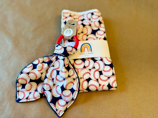 baby infant newborn babies baby gift baby shower gift baby boy baby girl baby shower gift ideas new mom mom-to-be expectant mom baby essentials baby must-haves bandana bib burp cloth sensory tag blanket blankie teether teething ring nursing feeding baby a
