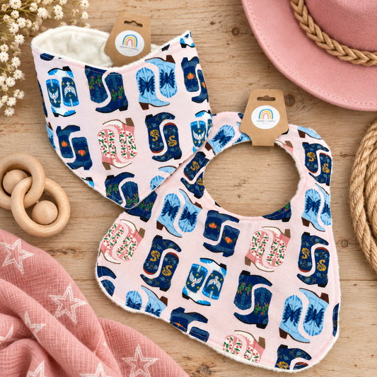 Little Cowgirl Boots : Bib