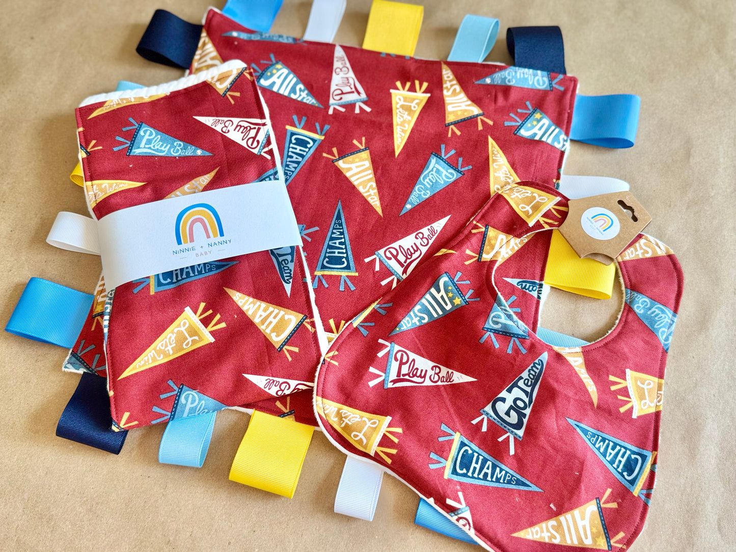 Little Champ : Tag Blanket