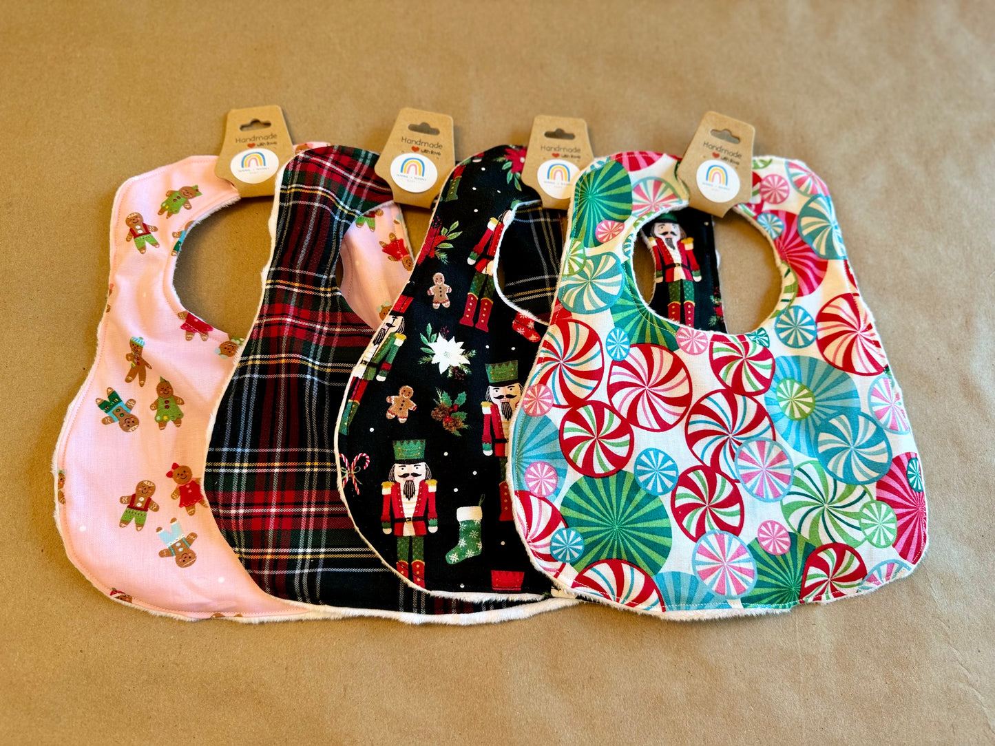 Christmas Plaid : Bib