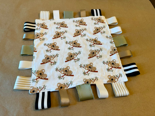 Koala Bears : Tag Blanket