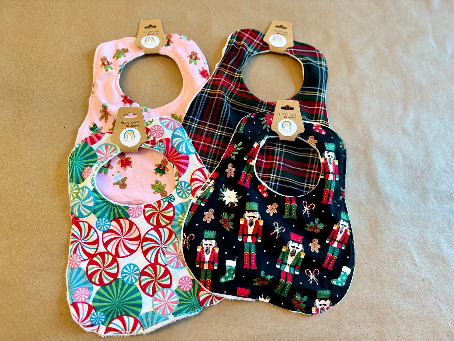 Christmas Plaid : Bib