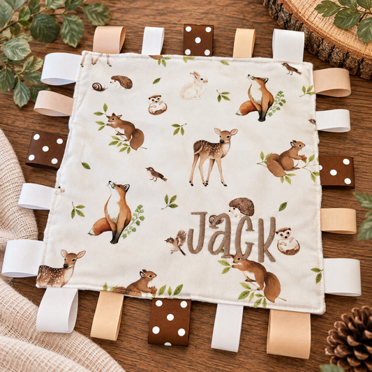 Little Woodland Friends : Sensory Tag Blanket