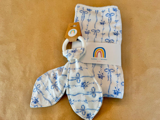 Bows + Bouquets : Teether