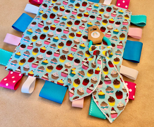 Little Cupcake : Teether