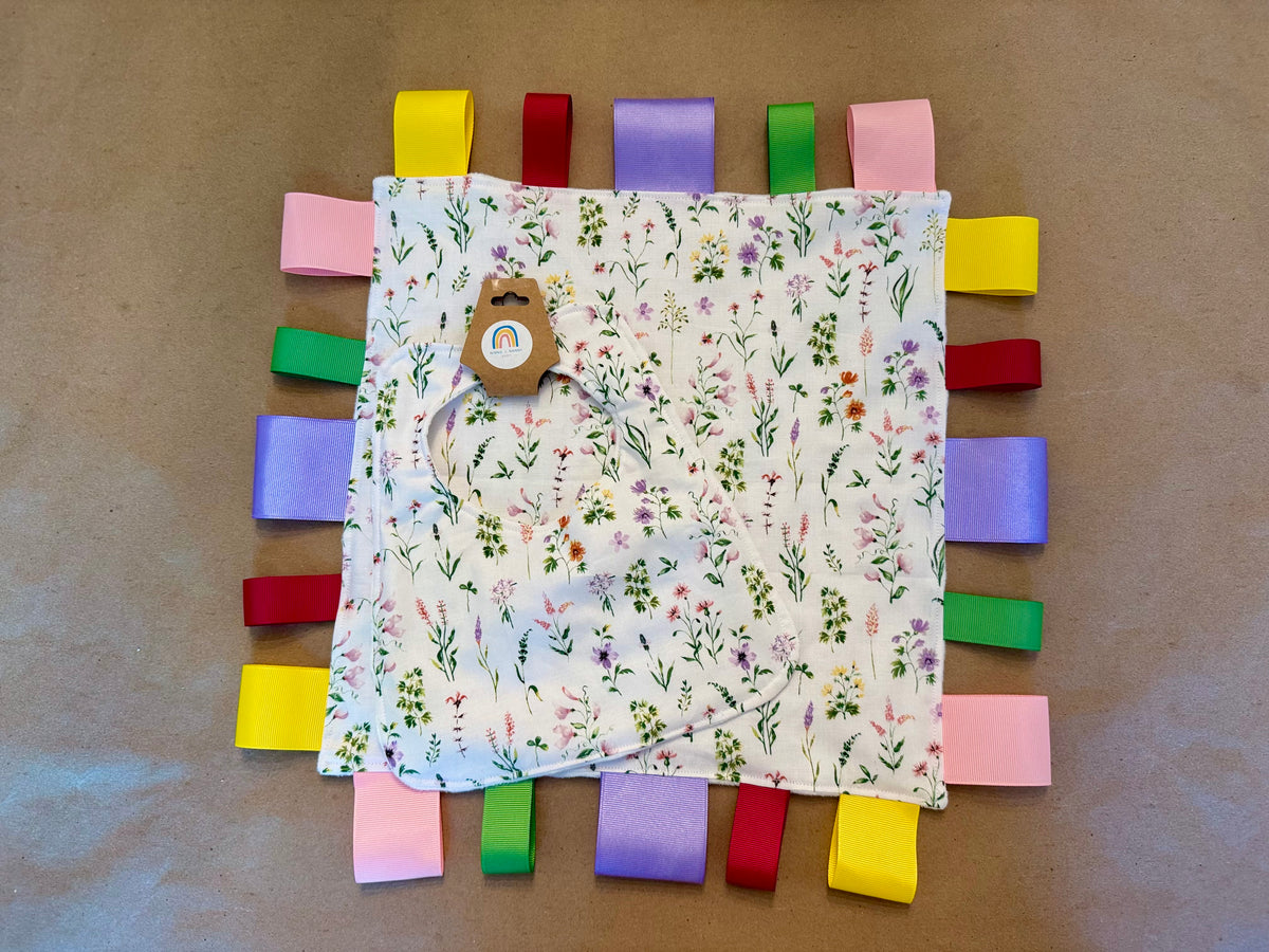 Texas in Bloom : Tag Blanket