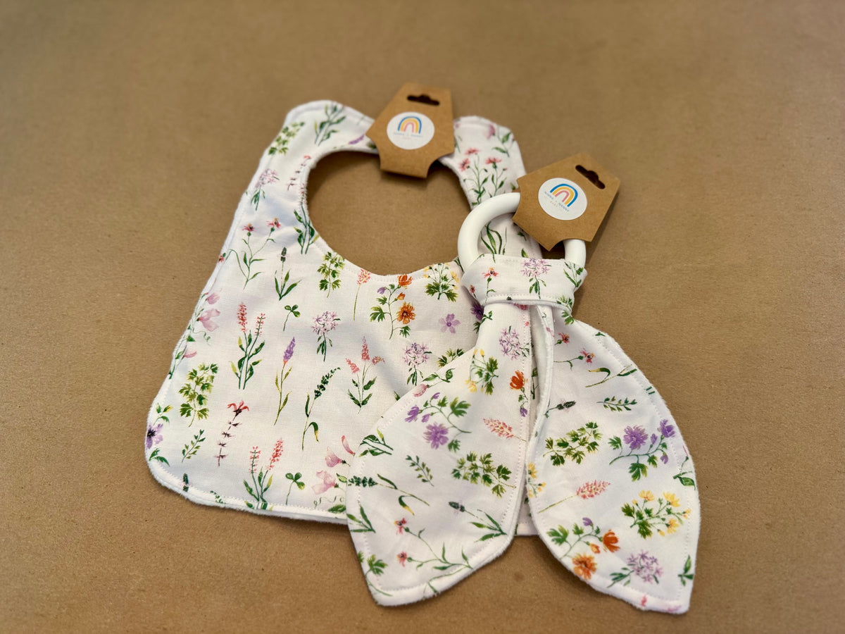 Texas in Bloom : Bib