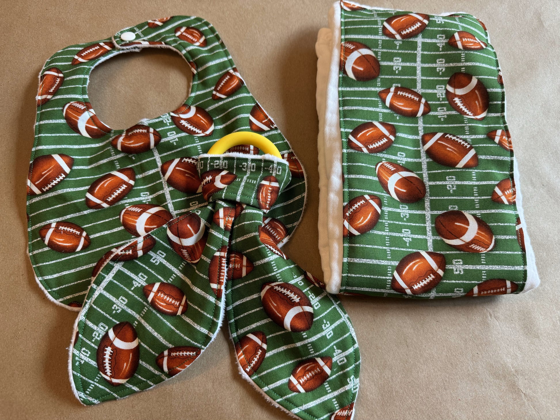 baby infant newborn babies baby gift baby shower gift baby boy baby girl baby shower gift ideas new mom mom-to-be expectant mom baby essentials baby must-haves bandana bib burp cloth sensory tag blanket blankie teether teething ring nursing feeding baby a